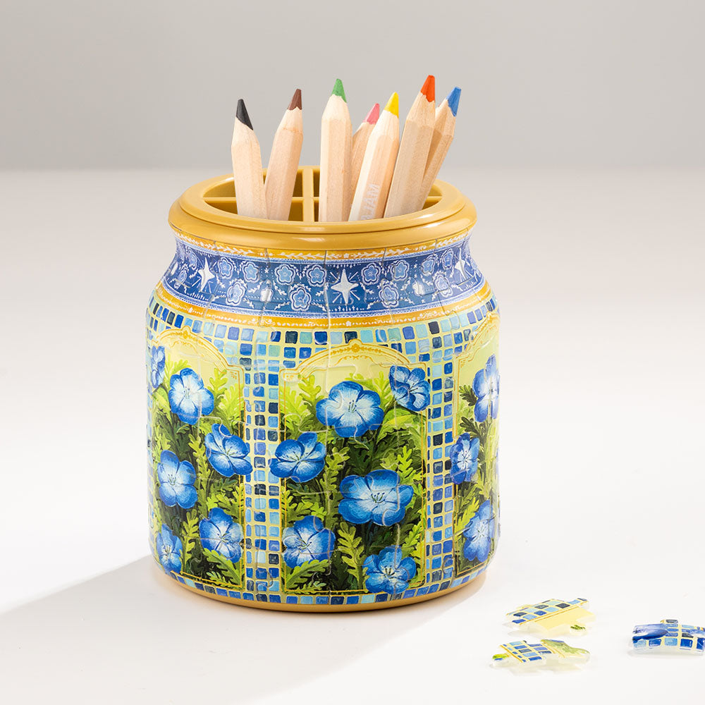 Opening the storage jar is like catching the scent of blooming Baby Blue Eyes. Is there a memory you’d like to keep inside too? You’ll Always Get There with PieceRelax.