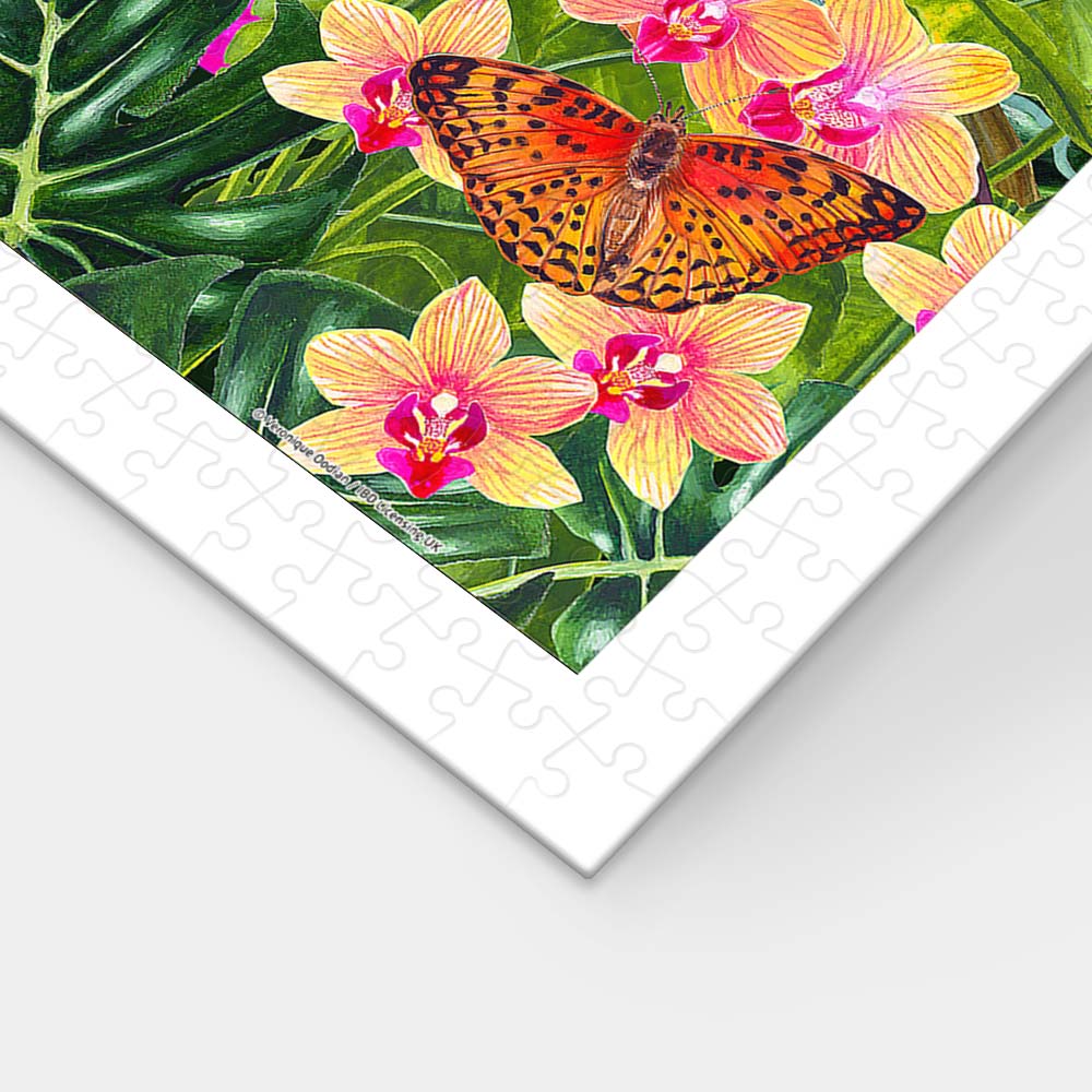 PieceRelax | 1200 piece puzzle. Discover the vibrant colors of 'Tropical Paradise' with PieceRelax. This lively scene is filled with exotic flowers and birds, bringing a burst of tropical life into your home.