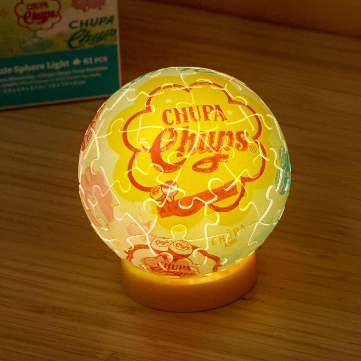 Light up a Chupa Chups candy, and it's like hopping into a time machine, taking you back again and again to the best memories in your heart. With PieceRelax, you’ll always get there.