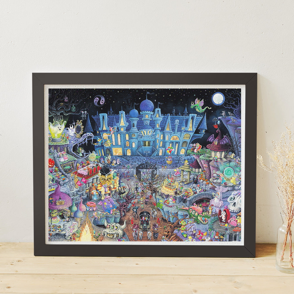 PieceRelax | 2000 piece puzzle. Featuring an intricately detailed haunted mansion filled with whimsical characters and spooky scenes, this puzzle promises hours of fun and excitement. Perfect for the spooky season, PieceRelax ensures an unforgettable puzzling adventure.