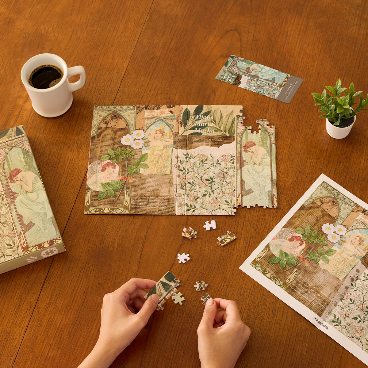 PieceRelax Puzzle Journal blend timeless art with modern design. Transparent cut-outs let you add a personal touch with photos or mementos. Each notebook is a canvas for your unique story.