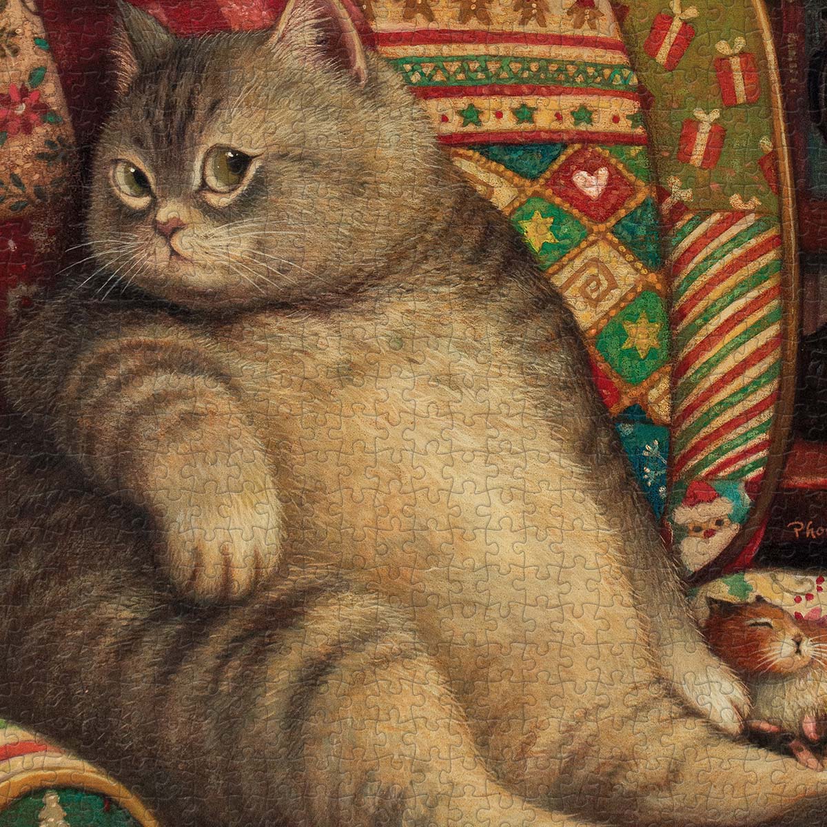 Who spotted this fluffy little meowster? You spotted me, didn’t you?