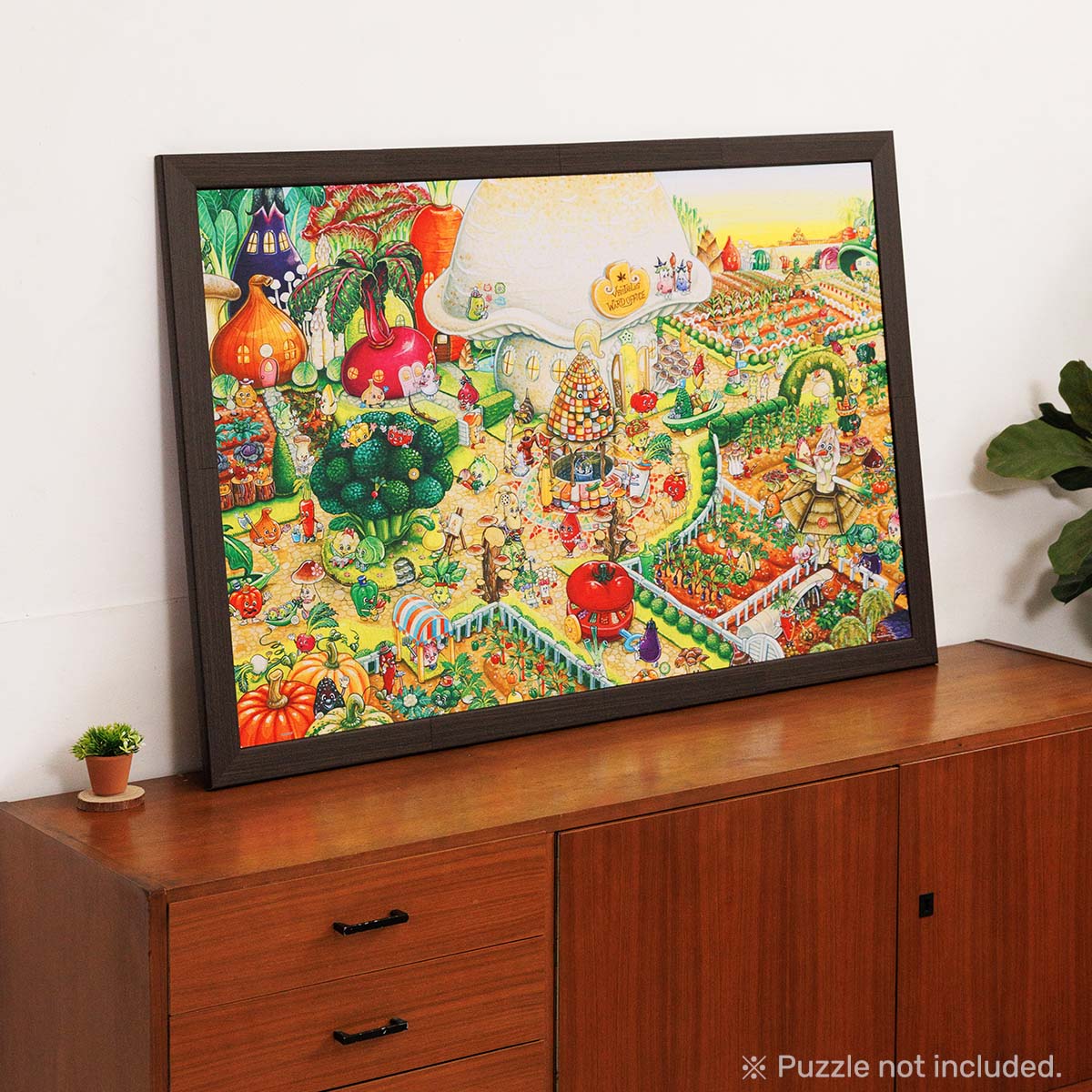 Your top choice for PieceClicks puzzle display (fits product codes starting with U). Easy to build and effortless to decorate, it complements any space beautifully.