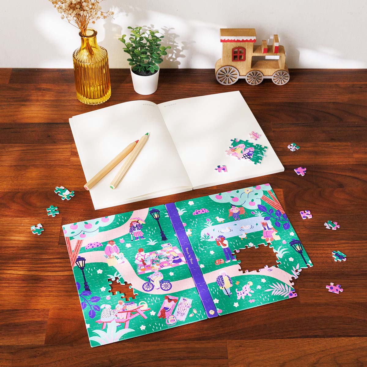 Puzzle fans, unite! This special collab with artist Marie Boiseau is made for you. All the elements of relaxation, reimagined through art — only at PieceRelax.
